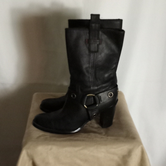 Tommy hilfiger boots - Picture 1 of 4